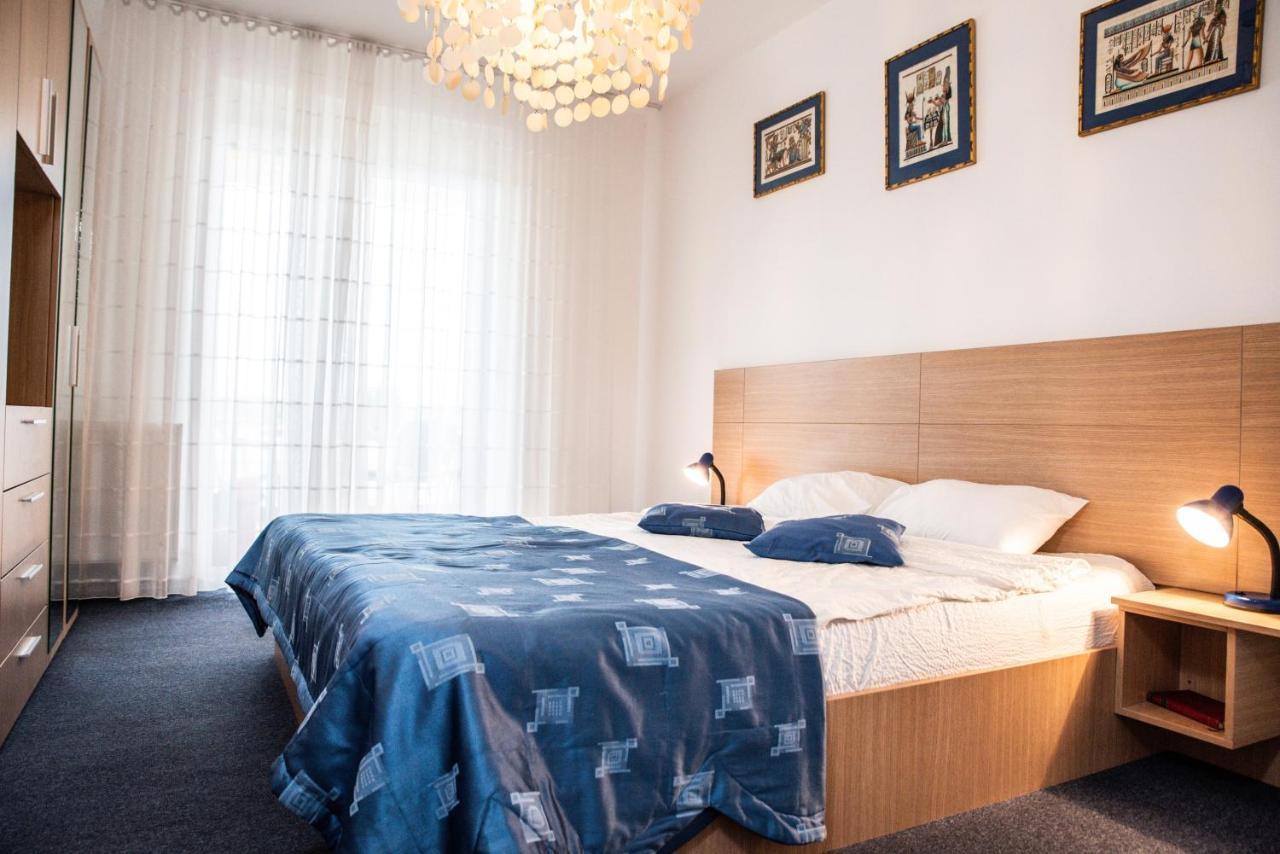 Club Onix Apartments Нептун Екстериор снимка