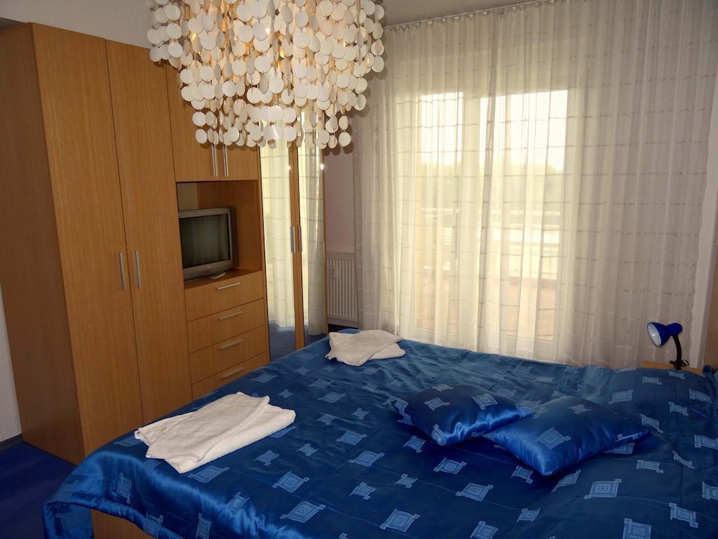 Club Onix Apartments Нептун Стая снимка