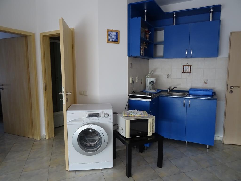 Club Onix Apartments Нептун Екстериор снимка